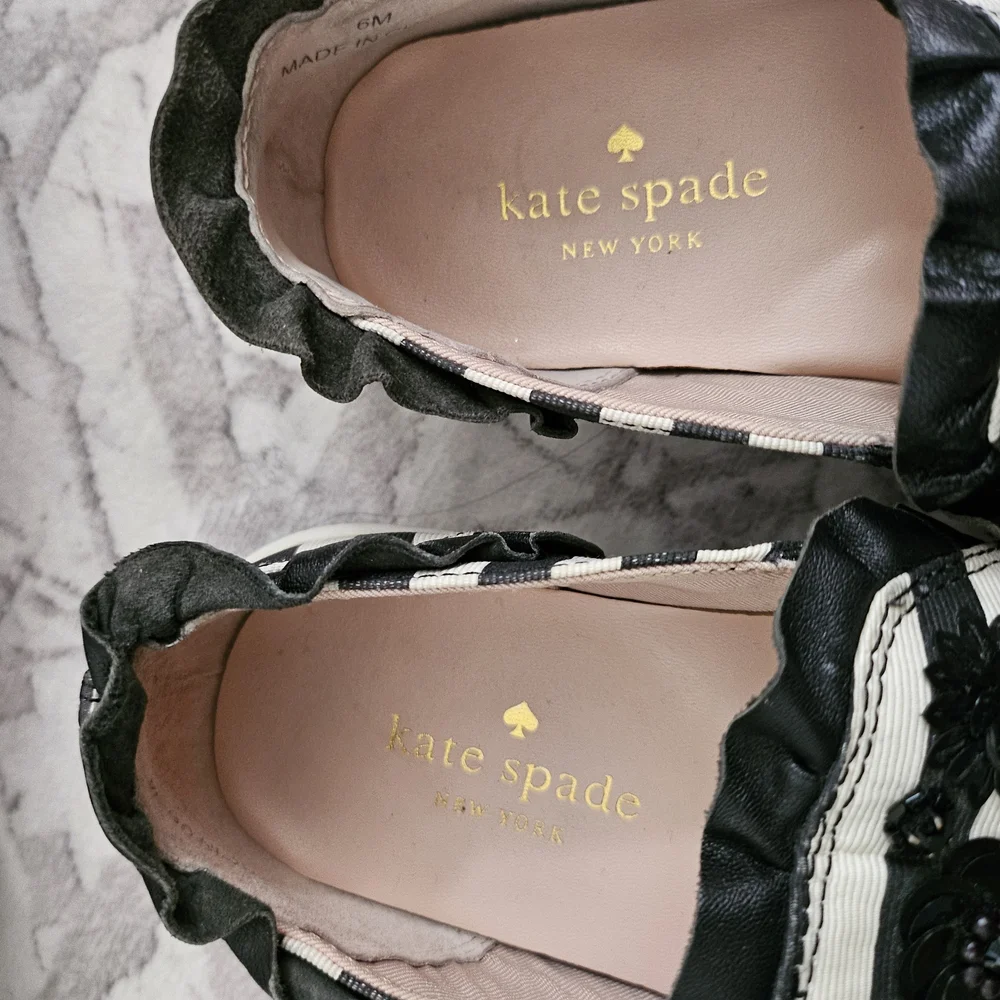 Kate‎ Spade New York Louise Sneakers Womens 6 Slip On Shoes Striped Black White